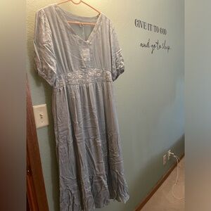 NWT Called to Surf Women’s Embroidered Blue Midi Dress